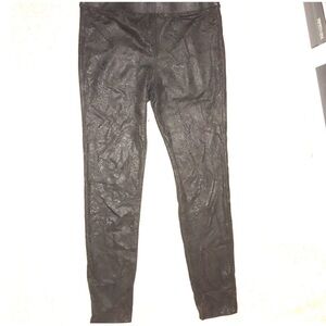 HUE faux leather reptile snakeskin legging in brown